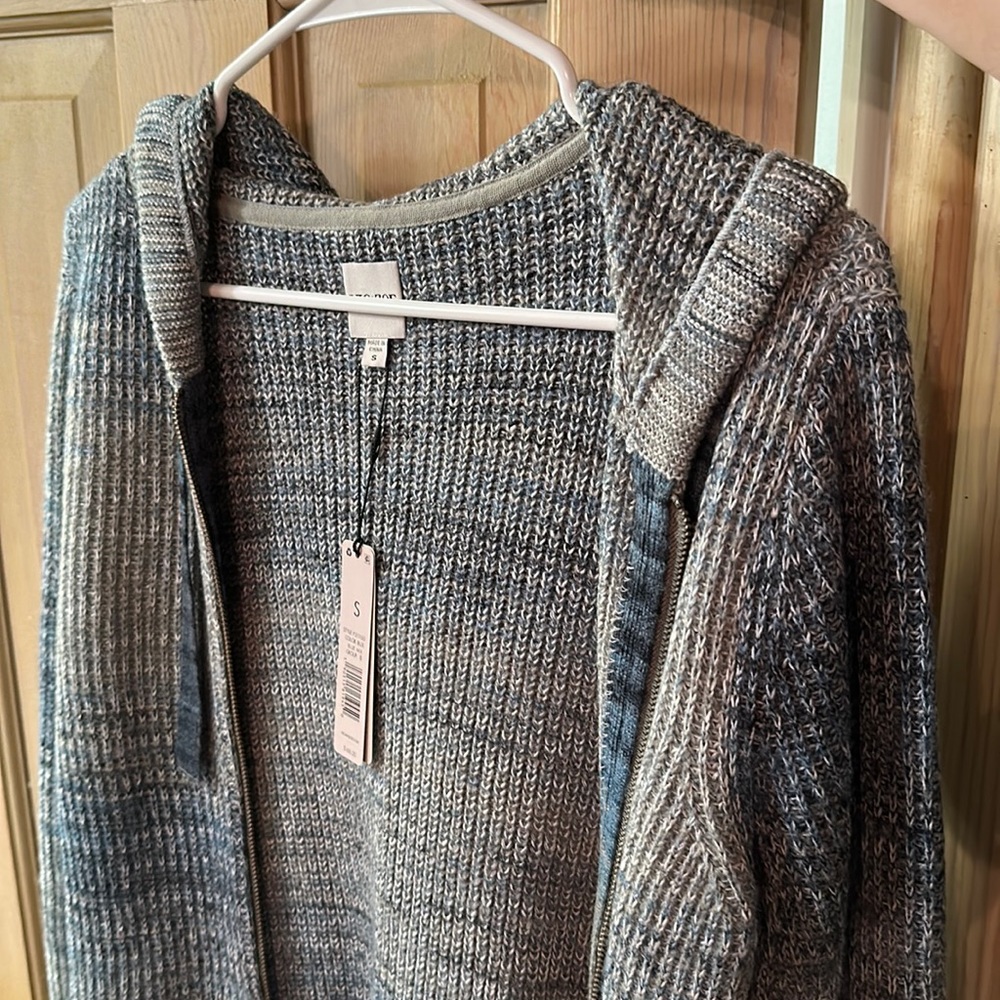NIC AND ZOE HOODED JACKET